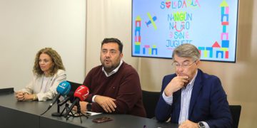 Presentando las acciones de la campaña solidaria / FOTO: Ayto.