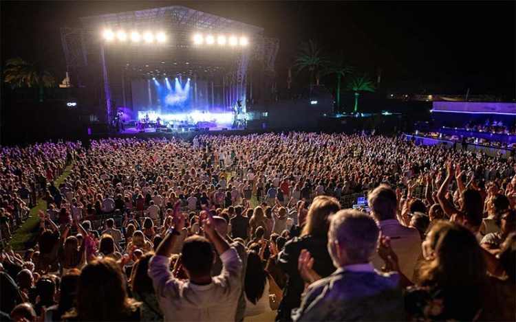 Raphael , triunfando en el concierto de 2021 / FOTO: CMF