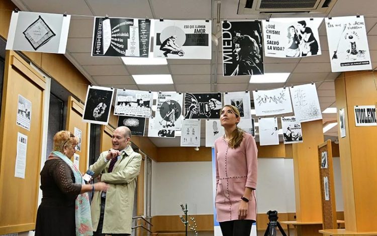 Detalle de la muestra tras la inauguración / FOTO: Eulogio García