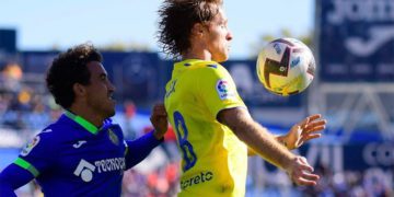 Álex en un lance del partido / FOTO: Cádiz CF