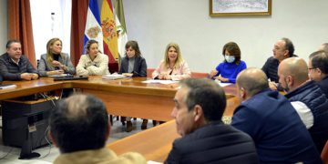 Un momento de la reunión / FOTO: Ayto.