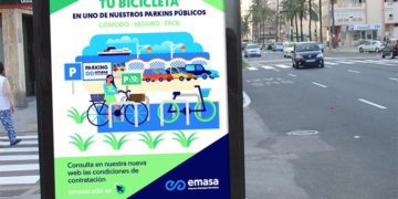 Publicidad de la iniciativa en mupis de la ciudad / FOTO: Ayto.