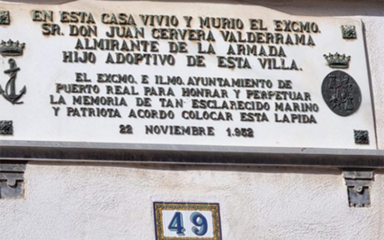 Detalle de la placa que honra a Juan Cervera / FOTO: cedida