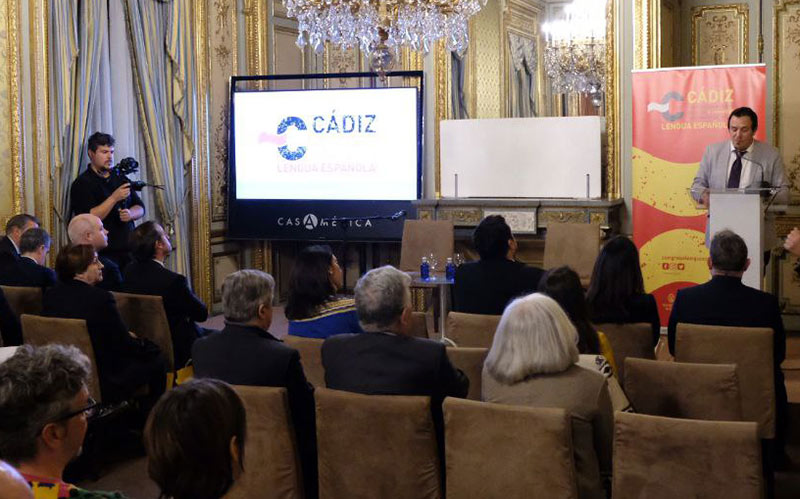 Cádiz acentúa sus vínculos con Latinoamérica y la viveza de su español para reivindicarse como sede idónea del próximo Congreso de la Lengua