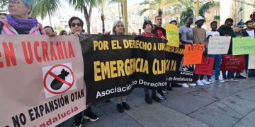 Detalle de la concentración en San Juan de Dios / FOTO: Eulogio García