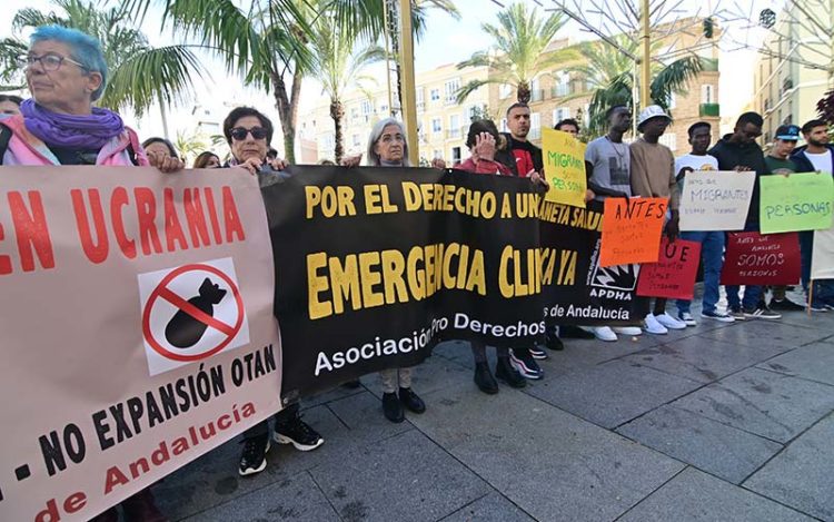 Detalle de la concentración en San Juan de Dios / FOTO: Eulogio García