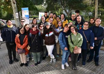 Reunidos en el stand de Down Cádiz / FOTO: Eulogio García