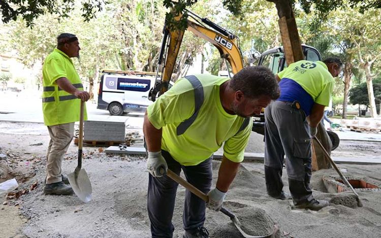 La construcción ha ayudado a que no suba el paro este mes / FOTO: Eulogio García