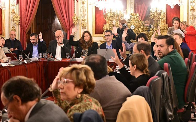 El alcalde de Barbate ha logrado apoyos para su propuesta / FOTO: Eulogio García