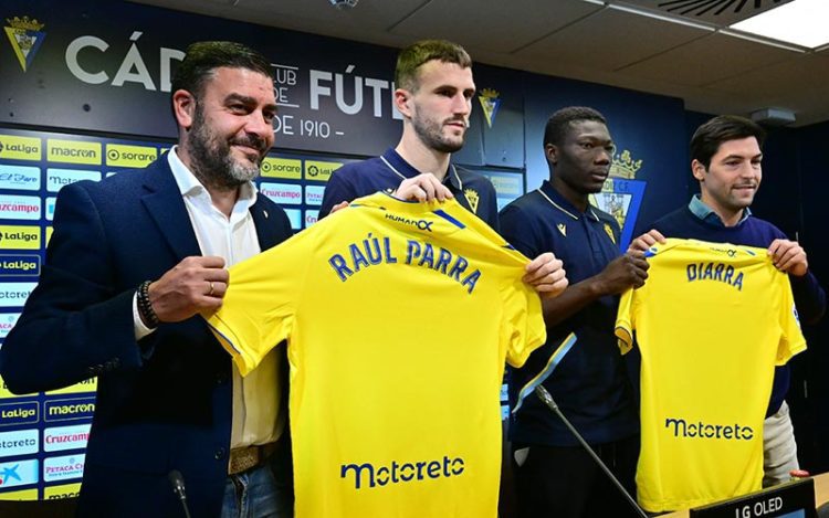 Presentación en la sala de prensa del estadio / FOTO: Eulogio García