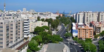 Una vista de la capital desde la avenida de la Sanidad Pública / FOTO: Eulogio García