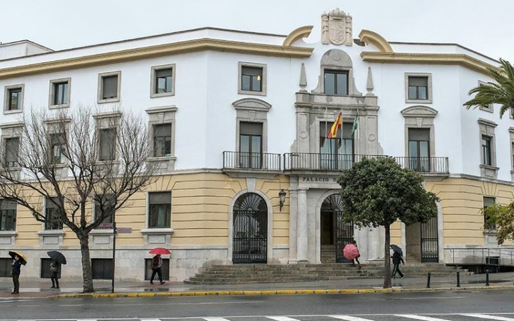 Edificio en la Cuesta de las Calesas / FOTO: Eulogio García