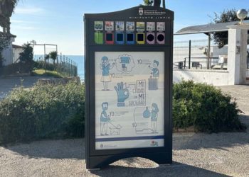 Uno de los soportes para recoger residuos colocado en Las Redes / FOTO: Ayto.