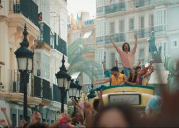 ¿Quién le iba a decir a Moret que aparecería en una película india? / FOTO: Youtube