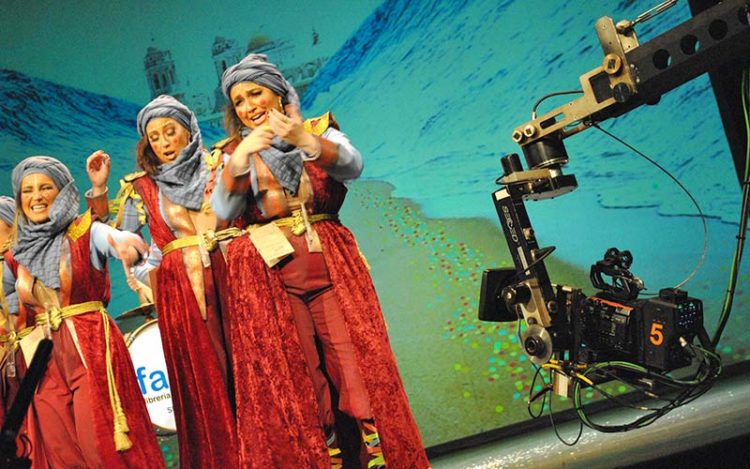 La cabeza caliente sobre las tablas del Falla / FOTO: DBC