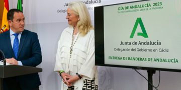 Desvelando a los galardonados este año / FOTO: Eulogio García