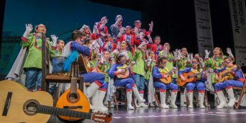 El único coro juvenil en competición / FOTO: Ayto. de Cádiz