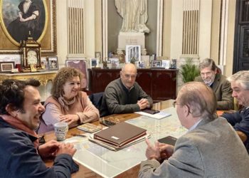 Reunidos en Alcaldía con representantes del Grupo Q / FOTO: Ayto.