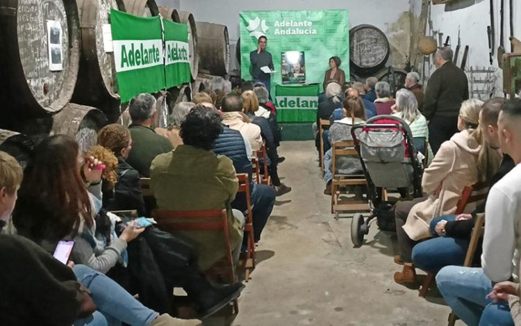 Presentación de la candidata en Bodegas Sanatorio / FOTO: Adelante Andalucía