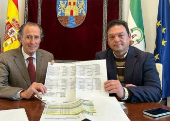 Con los números en la mano / FOTO: Ayto.