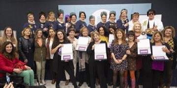 Foto de familia con las homenajeadas / FOTO: Ayto.