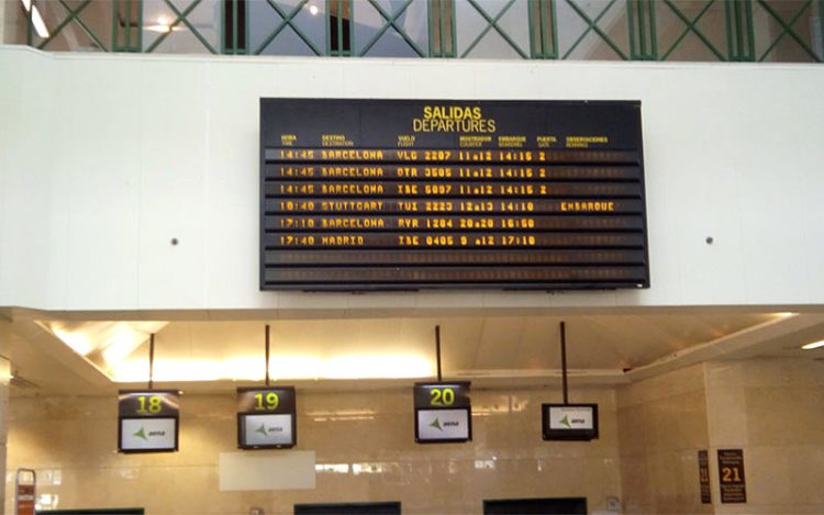 Detalle del interior del aeropuerto jerezano / FOTO: DBC