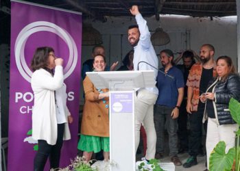 Fernández, tras el atril / FOTO: Podemos