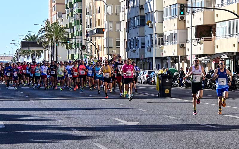 Los ‘oros’ de la XXXV Media Maratón Bahía de Cádiz son para Pedro Garrido y Tamara Pérez