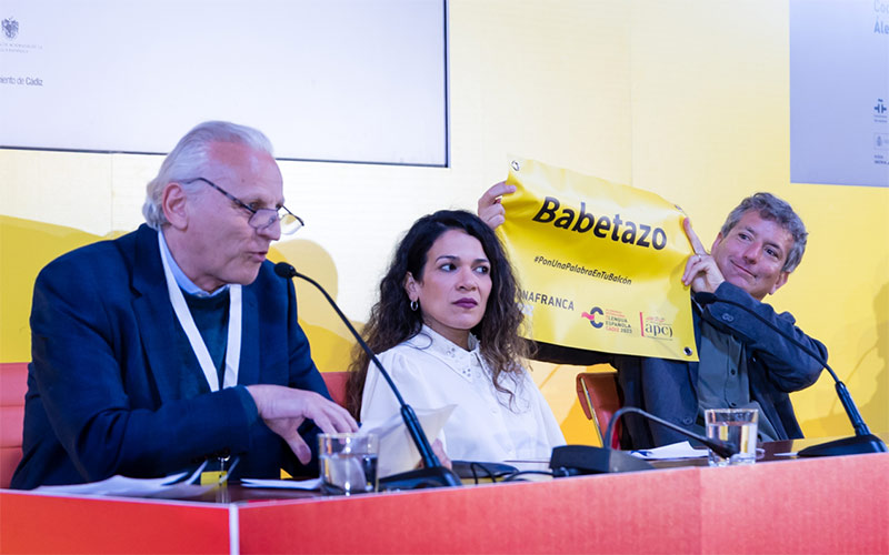 “Cádiz empaqueta su habla en coplas y las exporta al mundo; somos graciosos porque desde los fenicios hemos estado tiesos”