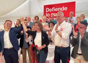 La ministra Ribera apoyando al candidato / FOTO: PSOE