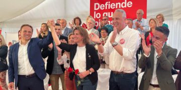 La ministra Ribera apoyando al candidato / FOTO: PSOE