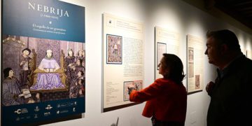 Un momento de la apertura de la muestra en el Castillo de Santa Catalina / FOTO: Eulogio García