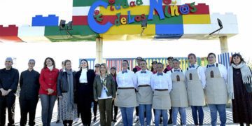 Pese al cambio de denominación, el rótulo sigue indicando La Ciudad de los Niños / FOTO: Ayto.