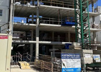 Ya está levantada la estructura del futuro bloque / FOTO: Ayto.