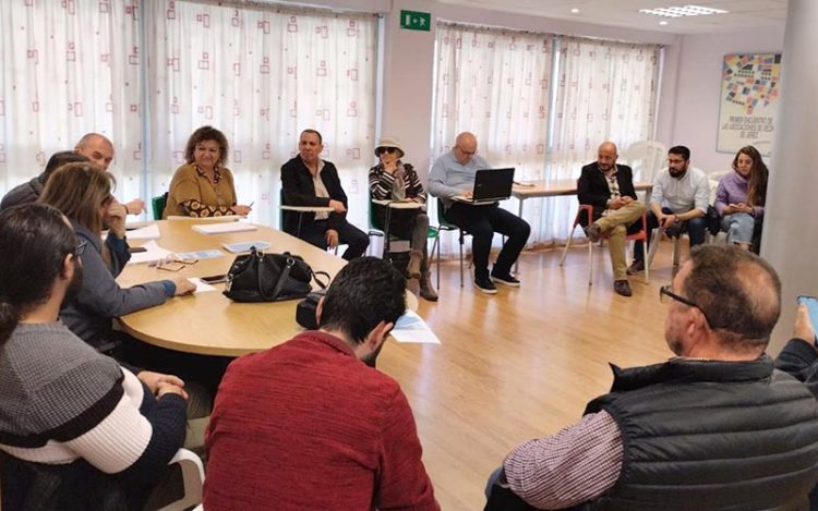 Miembros de la plataforma reunidos en Jerez / FOTO: coordinadora