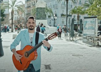 El inicio del videoclip, grabado en Cádiz, como no / FOTO: youtube