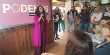 Rojas interviniendo ante los suyos / FOTO: Podemos