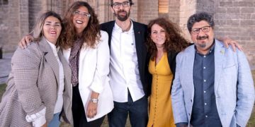 Simbólica presentación de candidatos junto al Monasterio de la Victoria / FOTO: IU