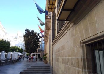 Detalle de la fachada del Consistorio jerezano / FOTO: DBC