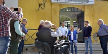 Una "visita técnica" de la anterior alcaldesa a la barriada de La Plata / FOTO: Ayto.