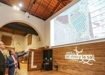 Presentando el proyecto ‘Longuera 20-30’  / FOTO: Ayto.