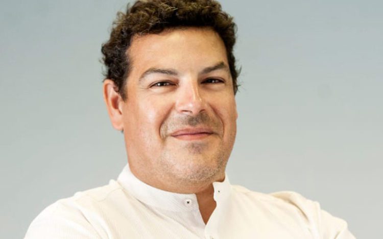 La foto del candidato difundida por su partido