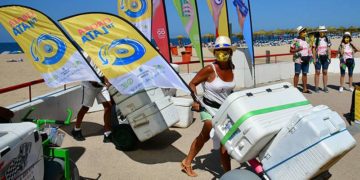 Lateros involucrados el pasado verano en una campaña / FOTO: Eulogio García