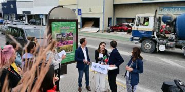 Una hormigonera interrumpe la rueda de prensa / FOTO: Eulogio García