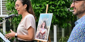 Cazalilla y Luque junto al cartel del evento / FOTO: Eulogio García