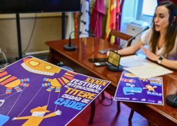 Cazalilla presentando el cartel semanas atrás / FOTO: Eulogio García