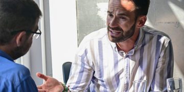 En plena entrevista / FOTO: Eulogio García