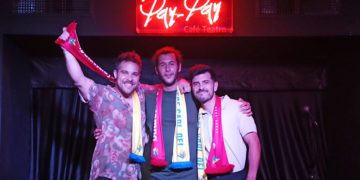 Los tres finalistas, con Serrano en el medio / FOTO: Pay Pay
