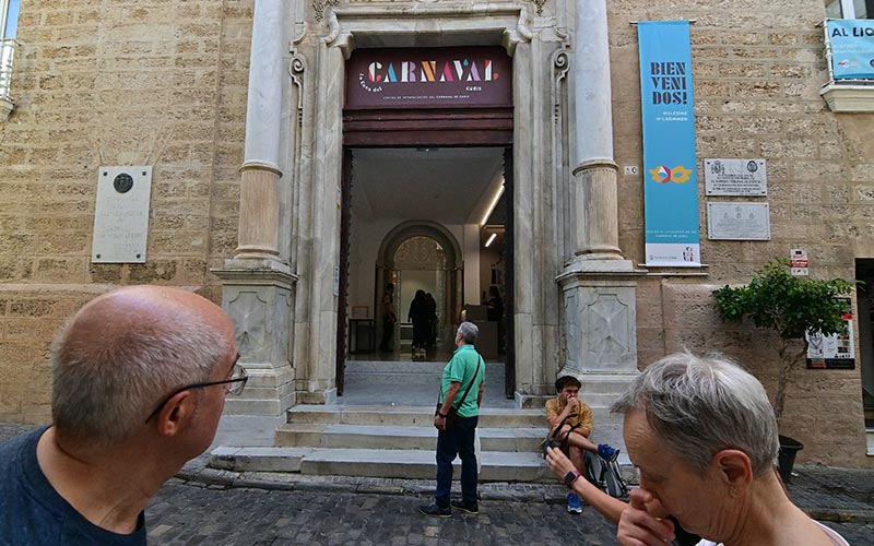 “Aún quedan habitaciones por habitar” pero la Casa del Carnaval de Cádiz ya es “una realidad”