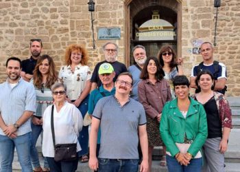 Ponce y Rodríguez con parte de la lista electoral / FOTO: Adelante